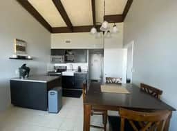 Lake Winni Studio Condo Full Kitchen - Weirs Beach - Image 2