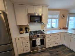 Stunning Meredith Condo w/ Water Access & Mooring - Image 4