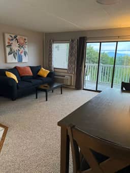 Lakeview Retret for the Whole Family - Image 2