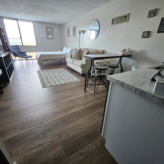 Cedar Lodge condo with mountain & lake Winnipesauke views! - Image 1