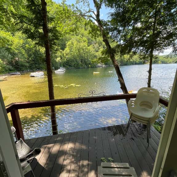Berta's Lake Front Cottage on Winona Lake! - Image 1